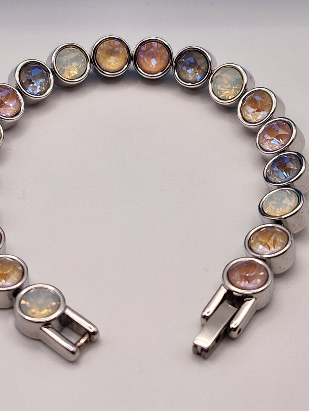 Touchstone Crystal Ice Bracelet, Serenity